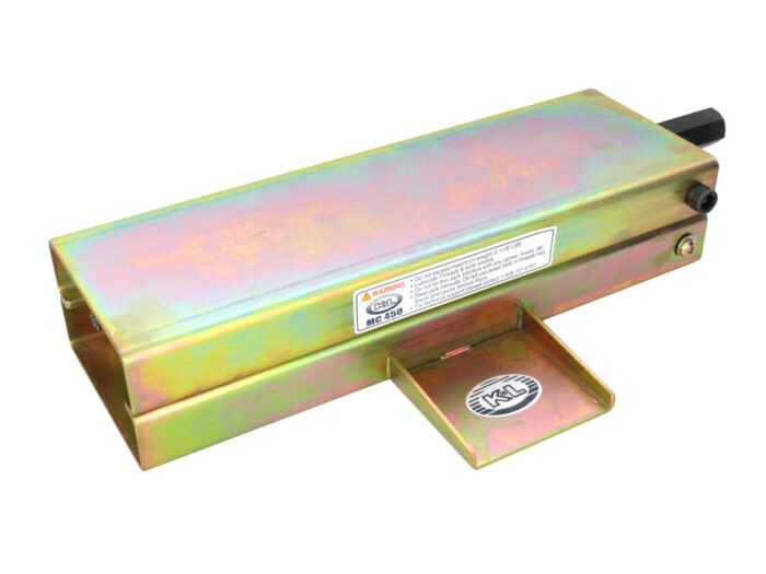 Taverner Motorsports - MC450 Centre Jack; 16"L x 5.5"W - KL-37-9841