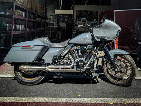 2-into-1 Mid Length Exhaust - Stainless Steel. Fits Touring 2017up.