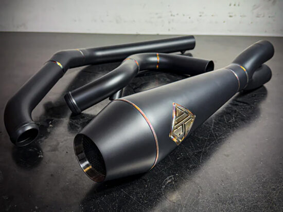 2-into-1 LaneSplitter Exhaust - Black Onyx. Fits Softail 2018up Non-240 Rear Tyre Models.